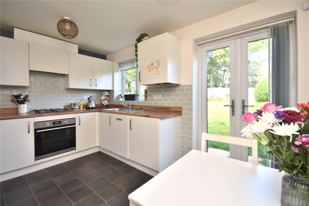 Magnolia Road, Seacroft, Leeds photo 3