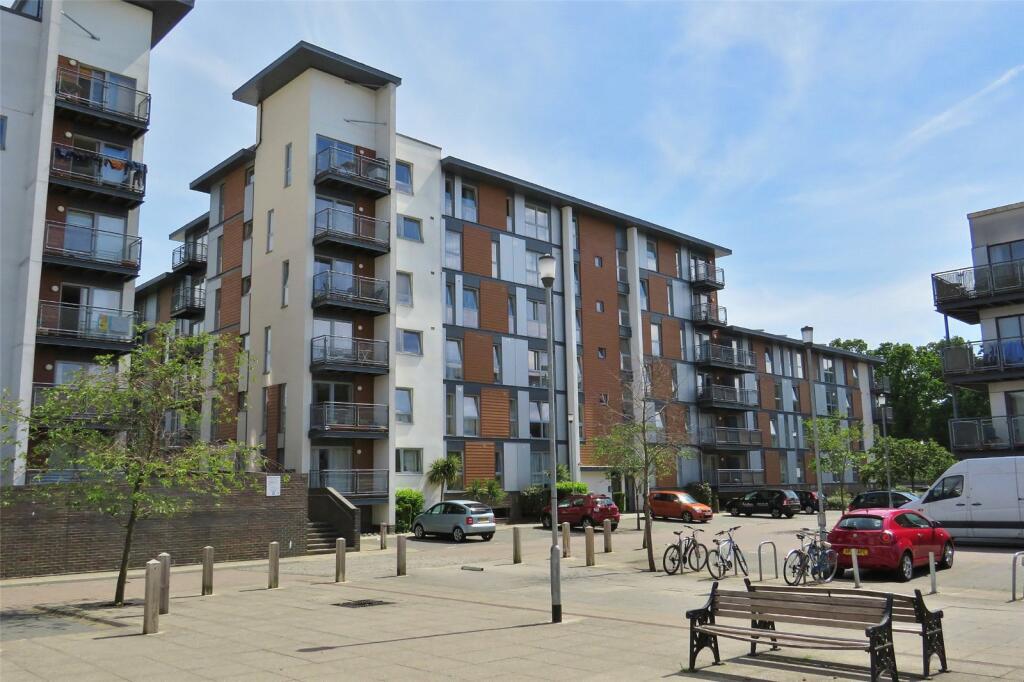 Apartment in Crawley, West Sussex