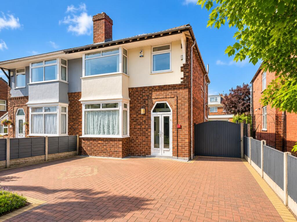 Main image of property: Oak Road, Bebington, CH63