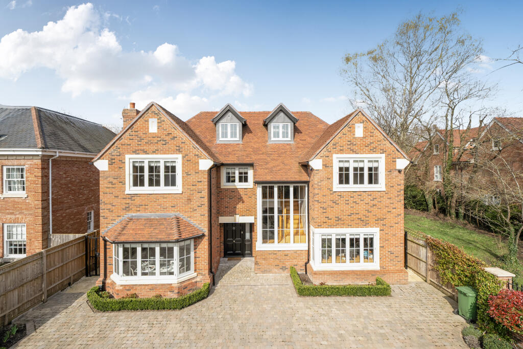 Main image of property: Gregories Road, Beaconsfield, HP9