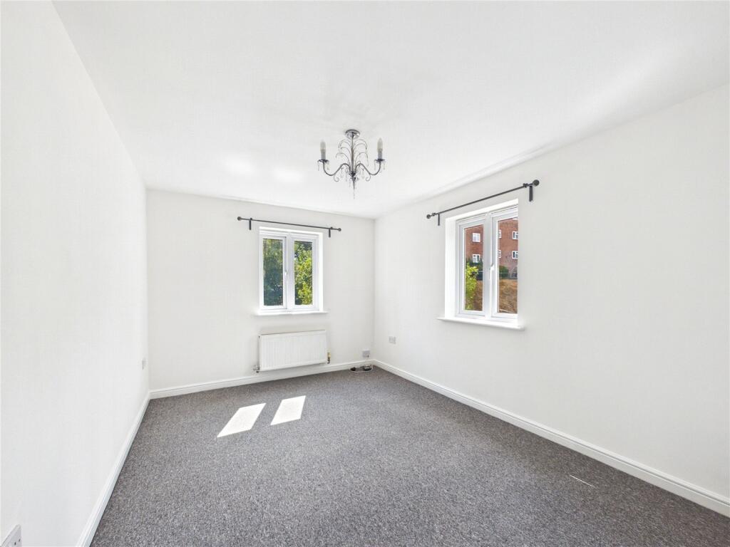 Apartment in Ipswich, Suffolk - View 5