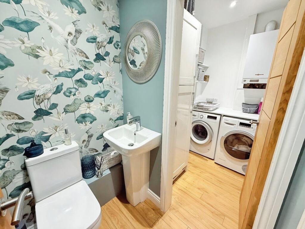 Stockport Road, Timperley, Altrincham, Altrincham, Cheshire, WA15 – další
