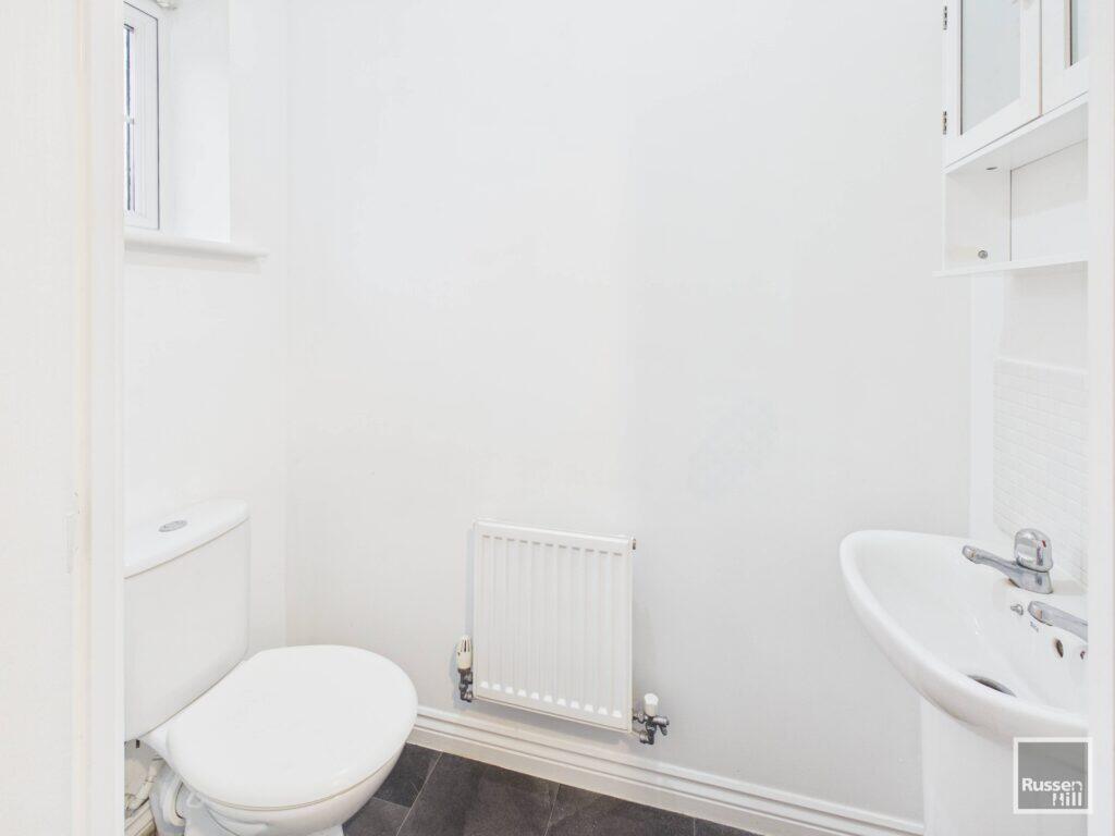 Lord Nelson Drive, The Hampdens, New Costessey photo 3