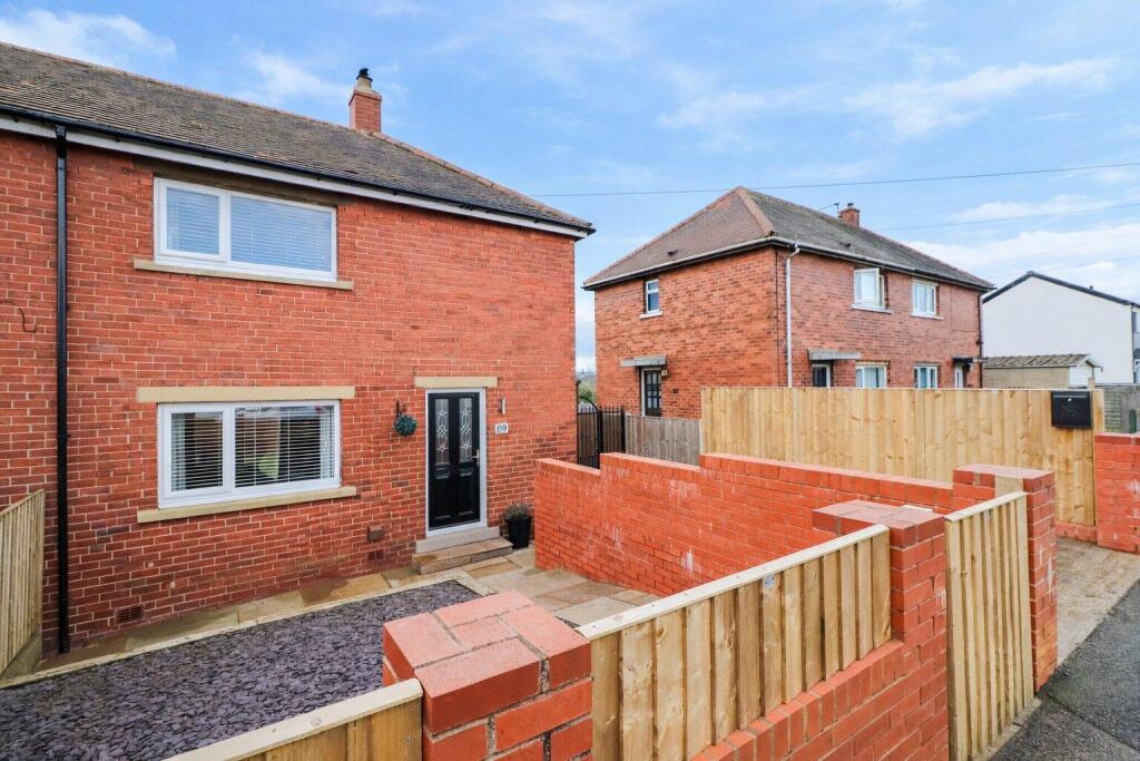 Main image of property: Headlands Road, Ossett