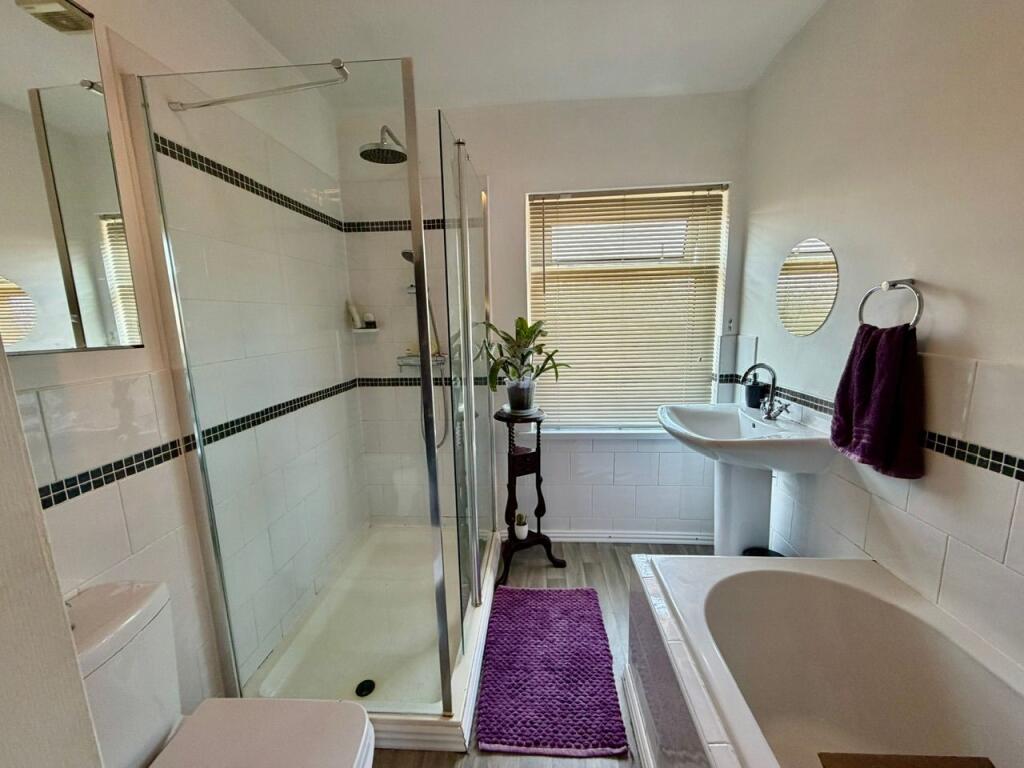 House in Newport, Penmaen - View 4