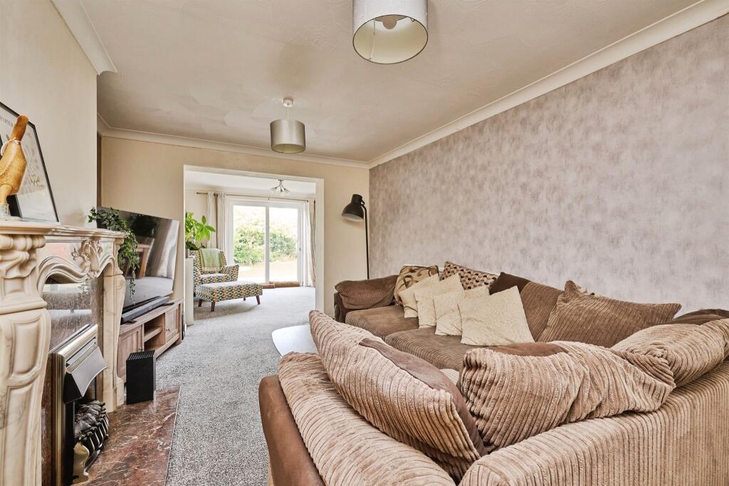 House in Peterborough - View 5
