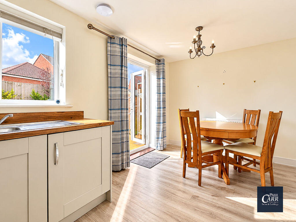 House in Lichfield, Friary Meadow at the Spires - View 3