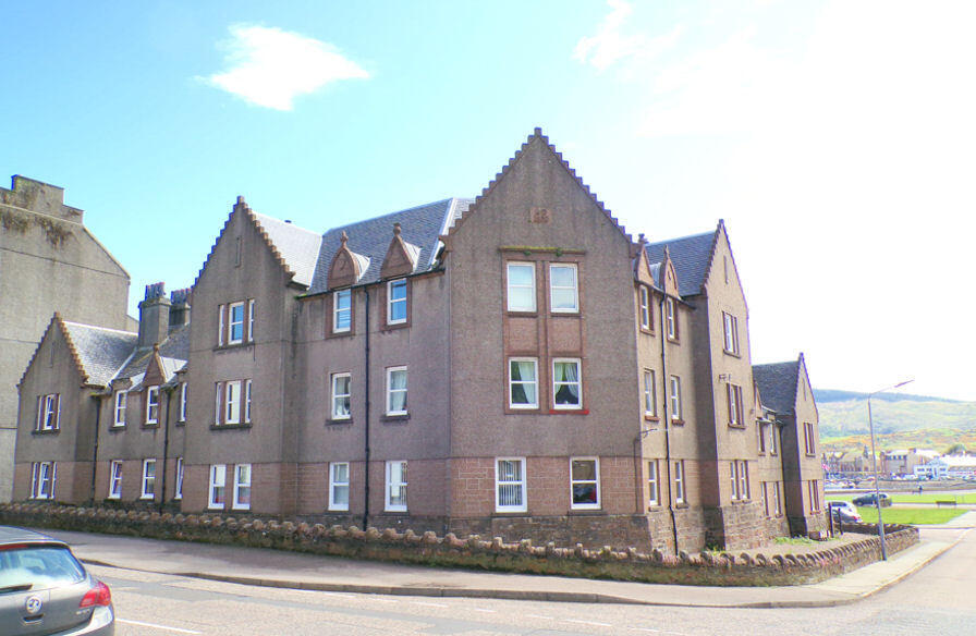 2-bed flat on Princes Street, Campbeltown, £64,500