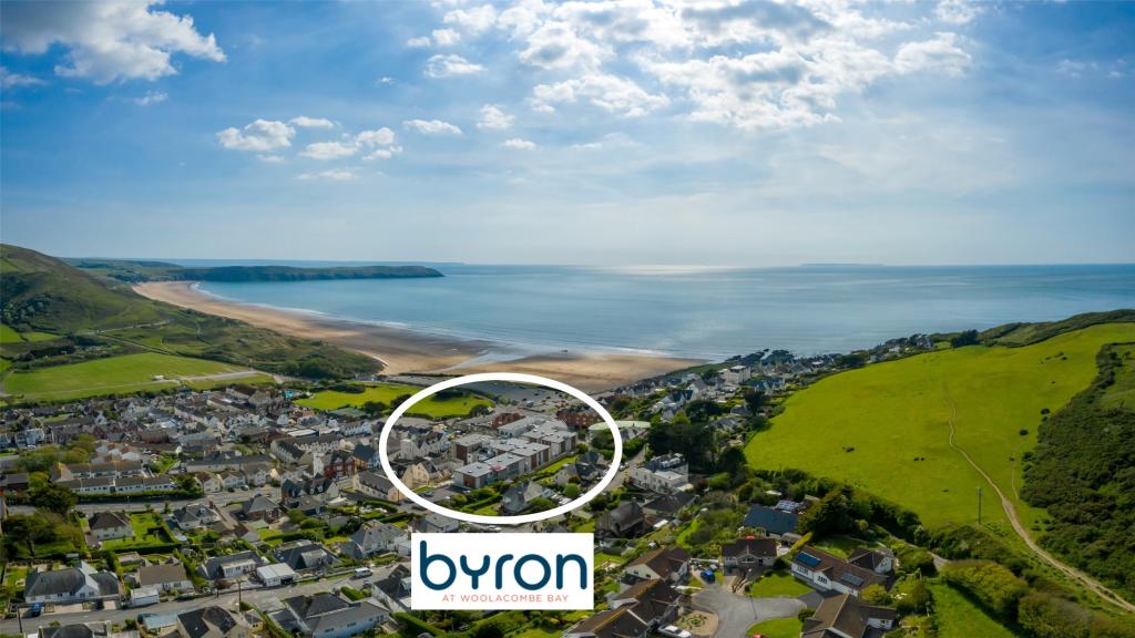 Beach Road, Woolacombe, Devon, EX34 photo 4