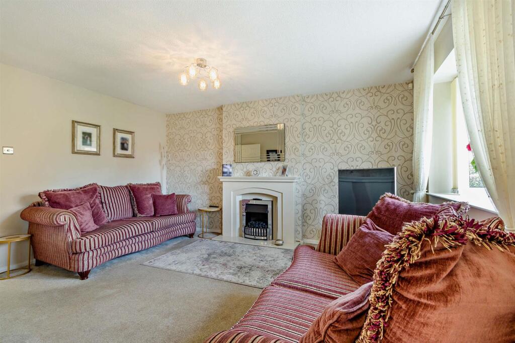 House in Doncaster - View 4