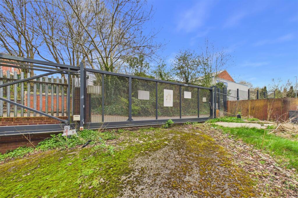 Additional image 18 of Great Cornbow, Halesowen
