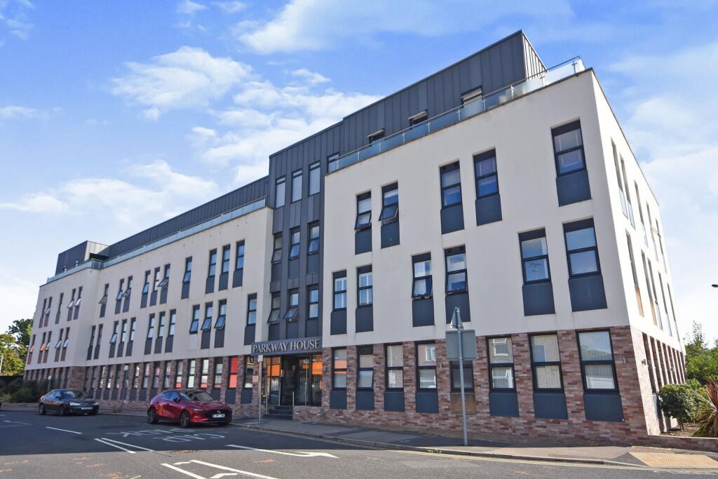 Main image of property: Baddow Road, CM2