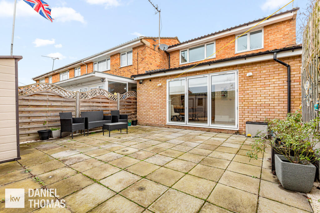House in Epping Forest, Ninefields, Waltham Abbey - View 2