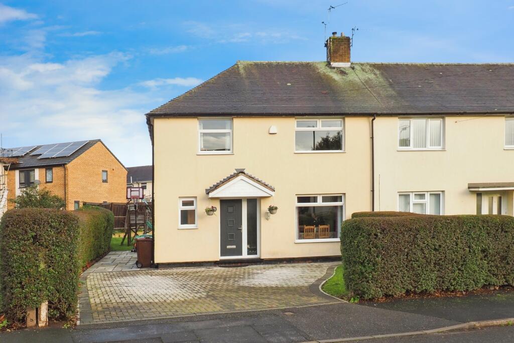 Main image of property: Meadowvale Crescent, Nottingham, Nottinghamshire, NG11