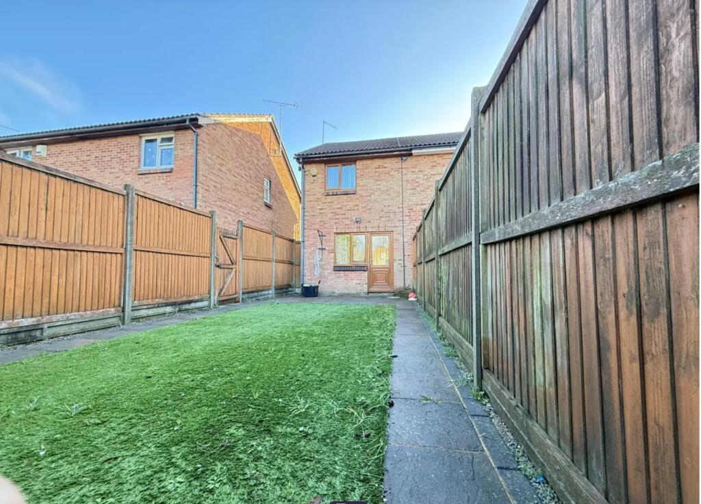 Main image of property: Springfield Road, Luton