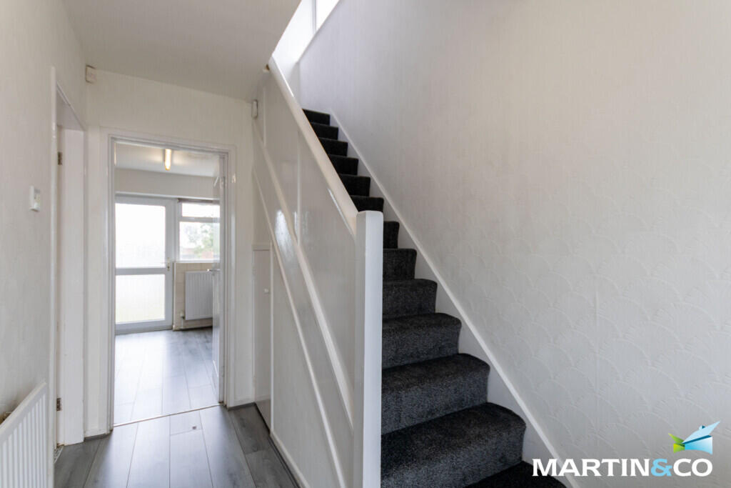 House in Birmingham, West Midlands - More