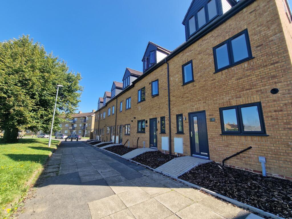 Main image of property: Park Walk, Northampton