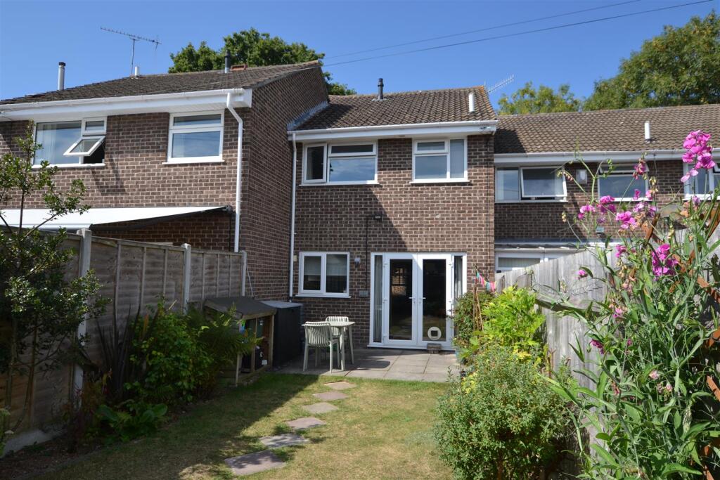 Blandford Close, Nailsea photo 2