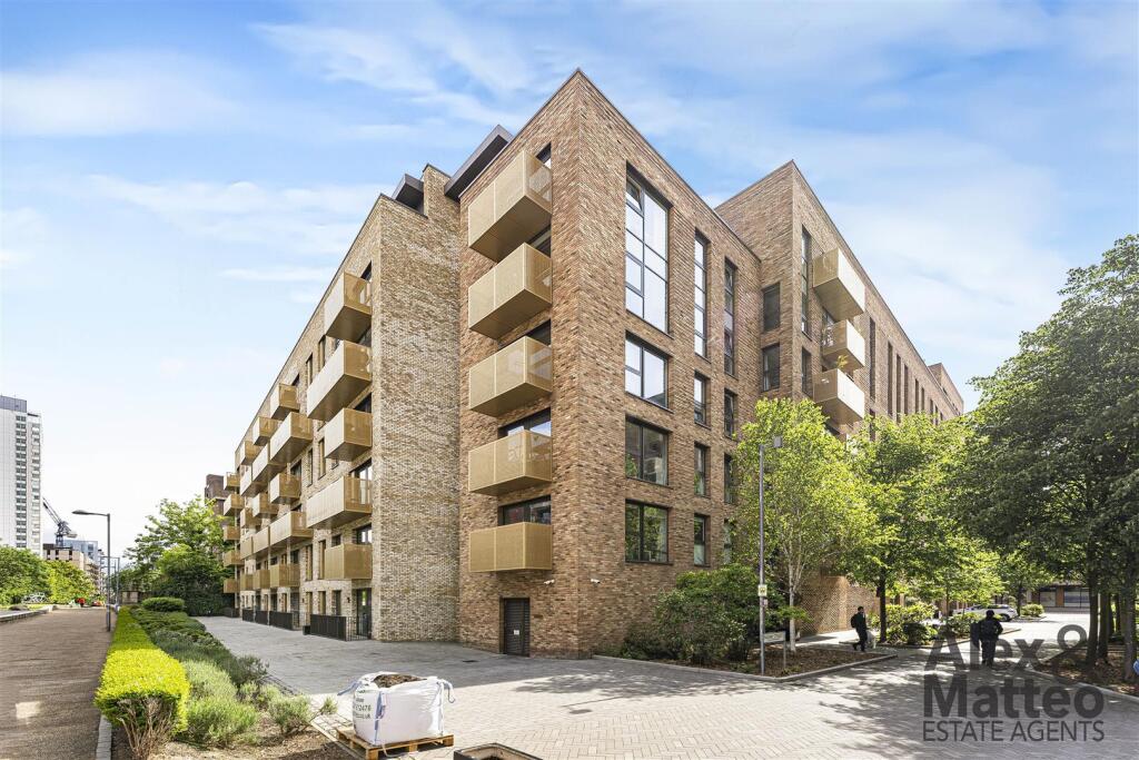 Main image of property: Greenland Place, Surrey Quays, SE8