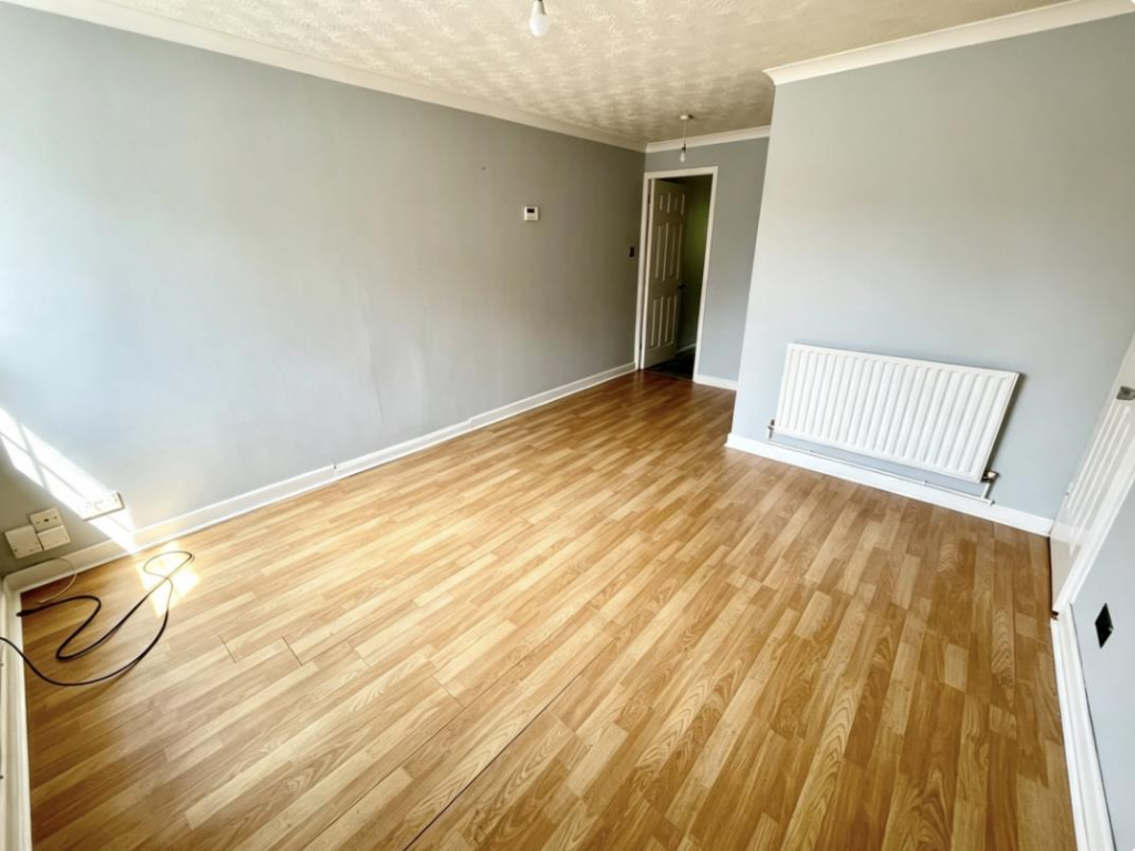 Apartment in Luton, Limbury - View 4