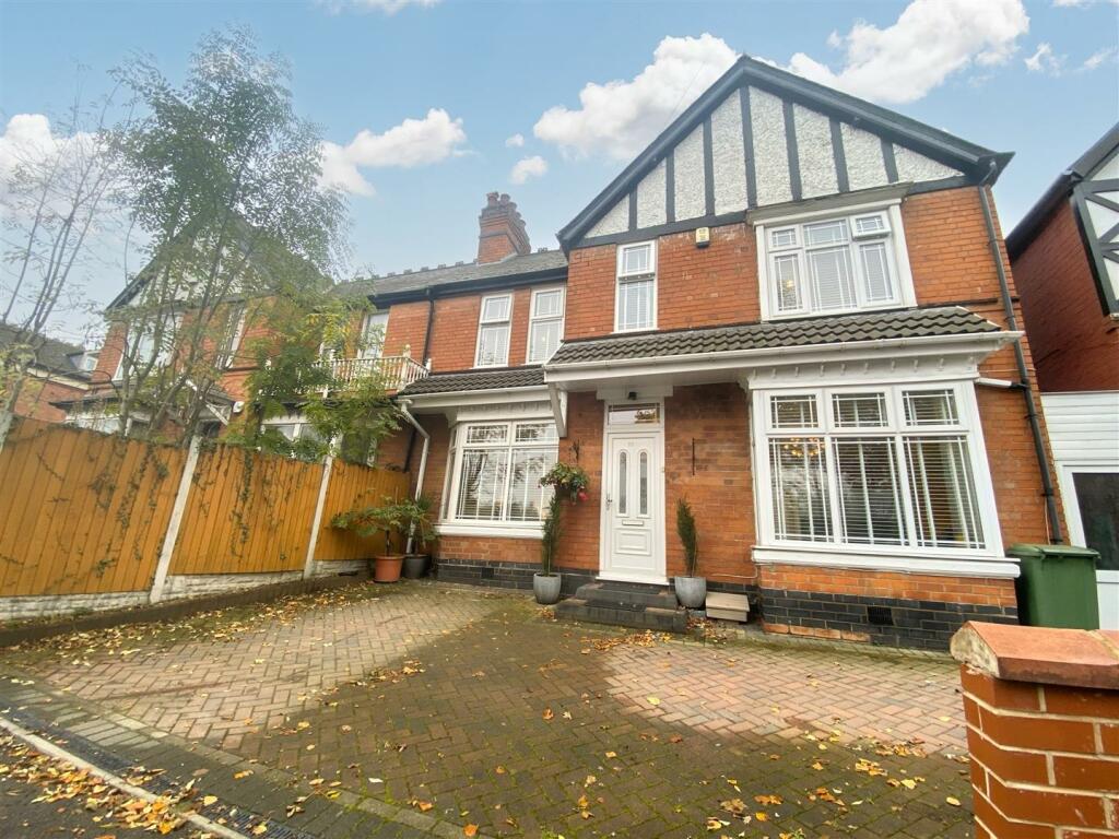 Yardley Wood Road, Moseley