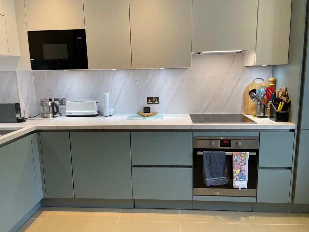 House in Portsmouth - View 5