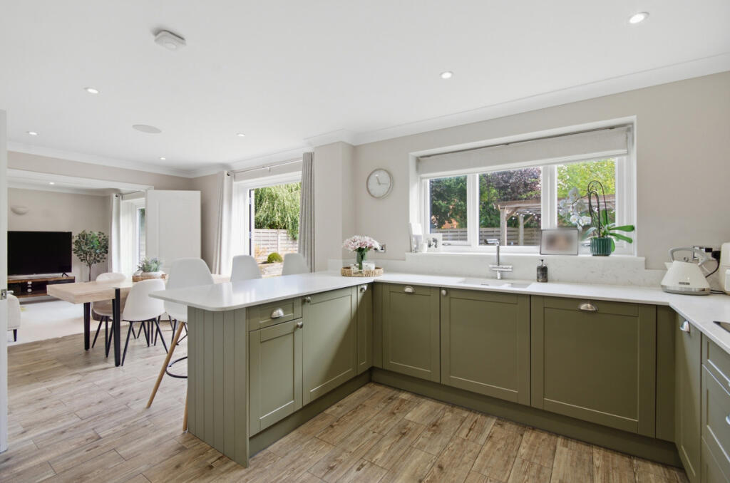House in Southampton - View 5