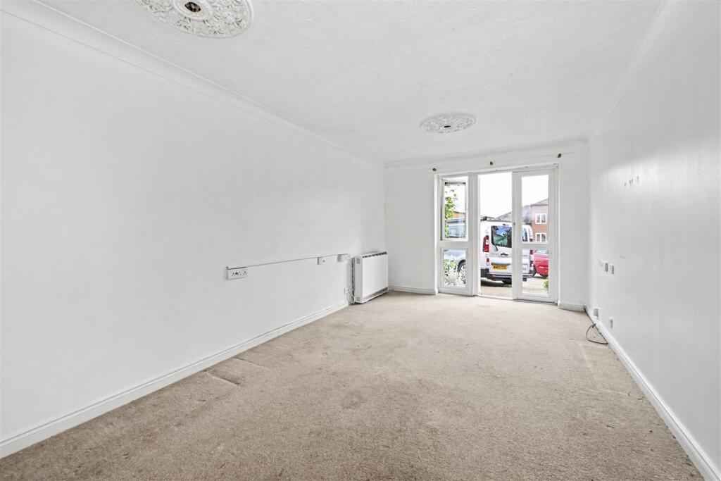 Marlborough Road, St. Albans photo 3