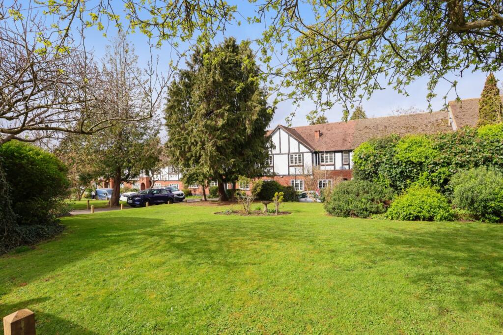 Main image of property: Arlington Lodge, Monument Hill, Weybridge, Surrey, KT13