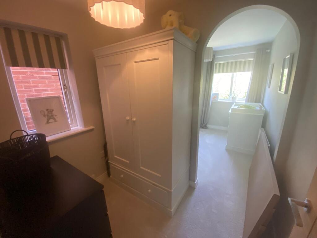 House in Walsall, West Midlands - More
