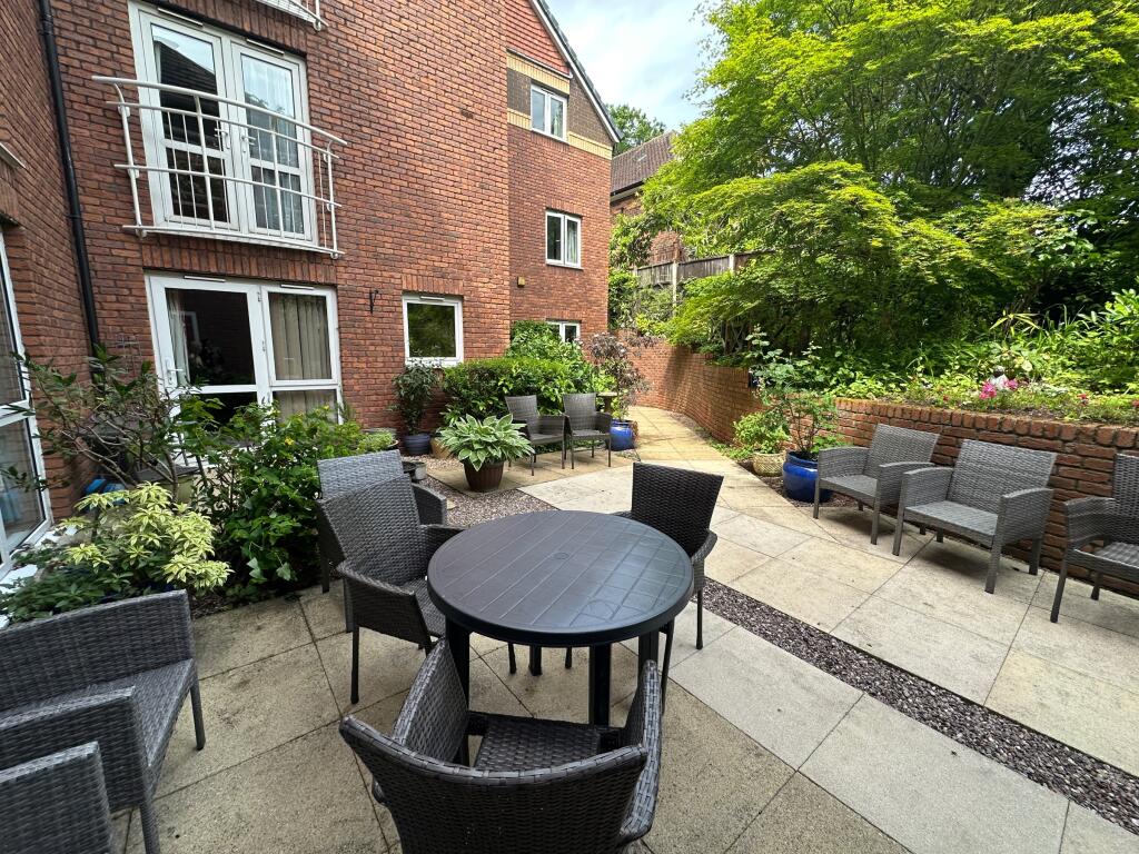 Property photo 8