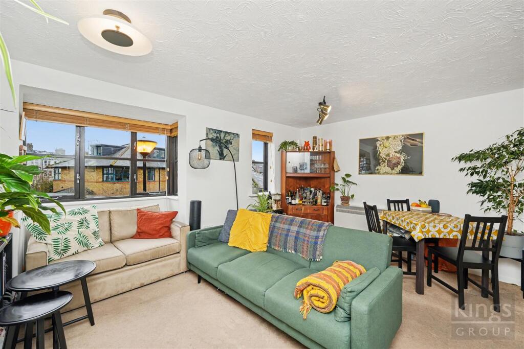 Main image of property: Creighton Road, London