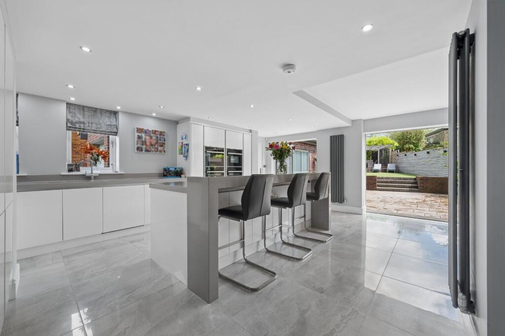Crag Avenue, Summerseat, Bury - View 4