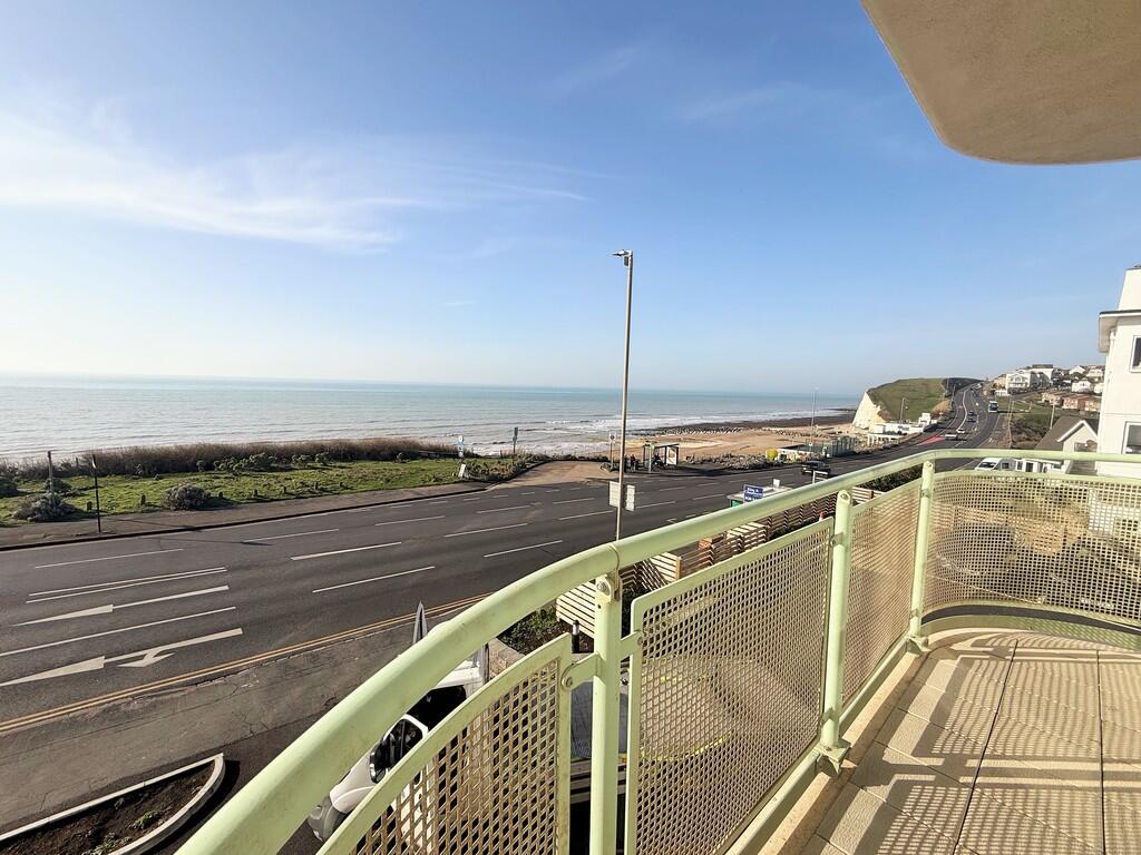 Marine Drive, Saltdean, Brighton, BN2 8LZ photo 3