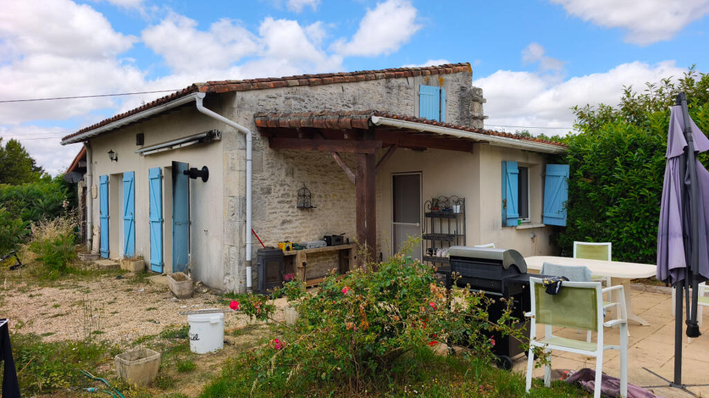 Main image of property: Poitou-Charentes, Vienne, St-Macoux