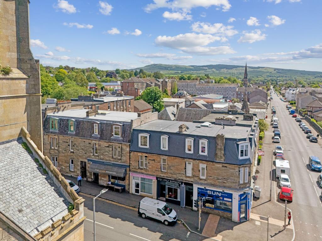 2/1, 60 Sinclair Street, Helensburgh, G84 8TP - View 2