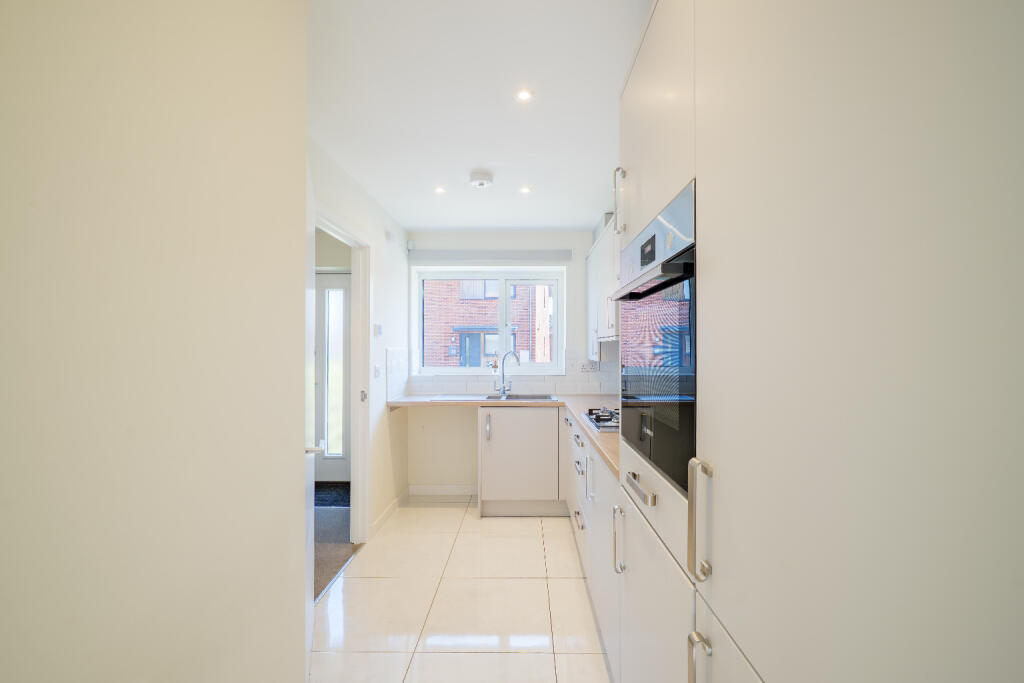 House in Breckland, Watton - View 3