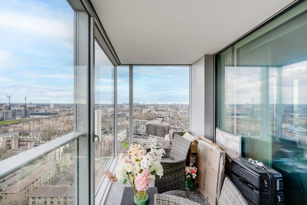 Apartment in London - View 4