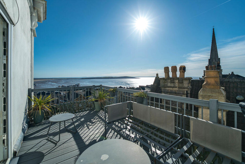 Main image of property: South Road, Weston super Mare - SEA VIEW TERRACE
