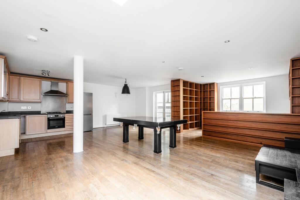 Woodseer St 28 F3 - 14.jpg