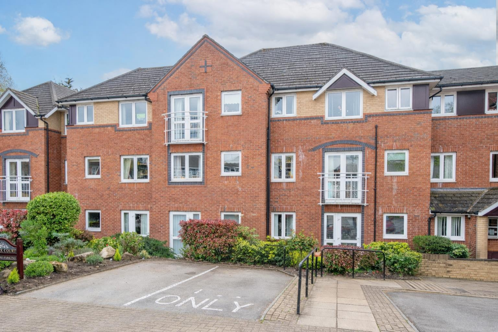 1-bed house on Fairfax Court, Acomb Road, York, £160,000
