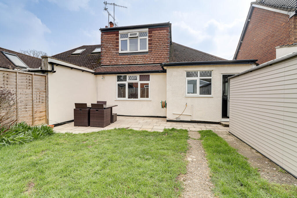 Additional image 19 of Batchwood Drive, St. Albans, Hertfordshire, AL3