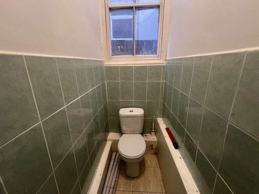 Additional image 5 of Gillot Road