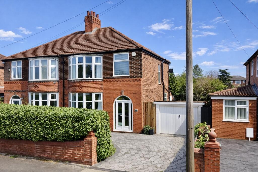 Main image of property: Manchester, M19