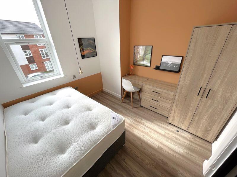 Main image of property: Room 2, Stanningley Road, Bramley, LS13 4AA