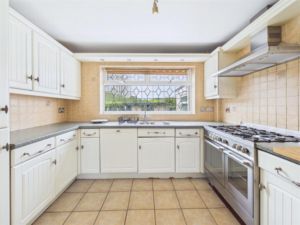 House in Sheffield, Beauchief - View 3