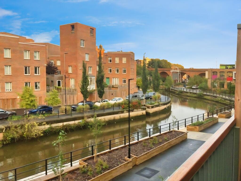 3-bed flat on 15, Ouse Street, Ouseburn, Newcastle upon Tyne, NE1, £370,000