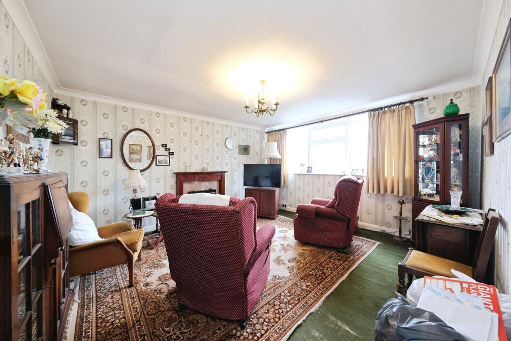 Apartment in Sheffield - View 2