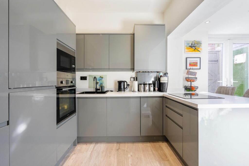 House in Newcastle upon Tyne - View 4
