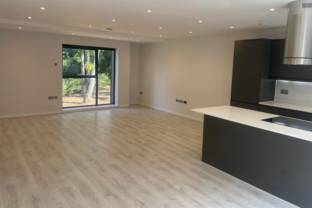 14 The Mews, The Manor, Herringswell, Bury St Edmunds, IP28 6FA photo 4